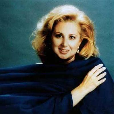 Elsa Saque